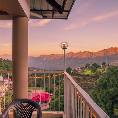 Terrace Retreat Bed and Breakfast Kasauli Buitenkant foto