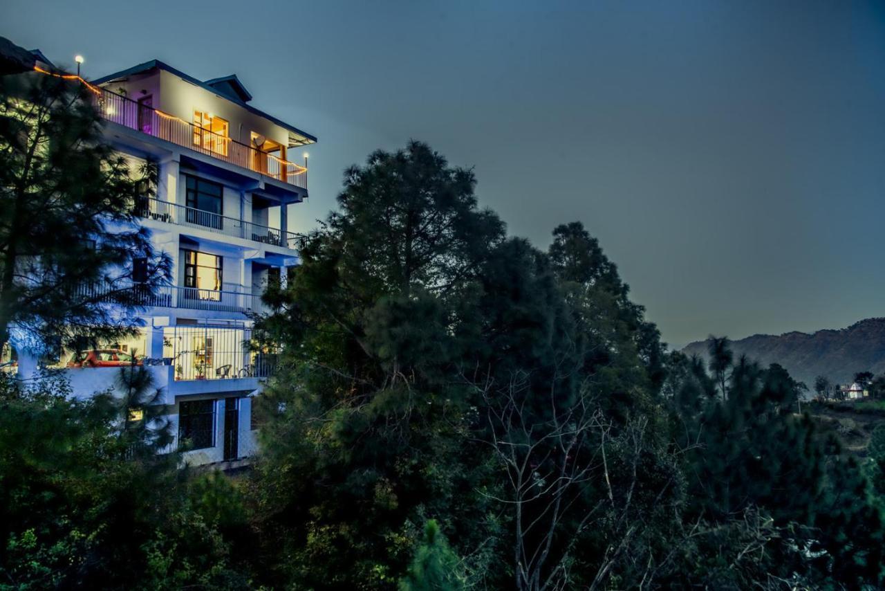 Terrace Retreat Bed and Breakfast Kasauli Buitenkant foto