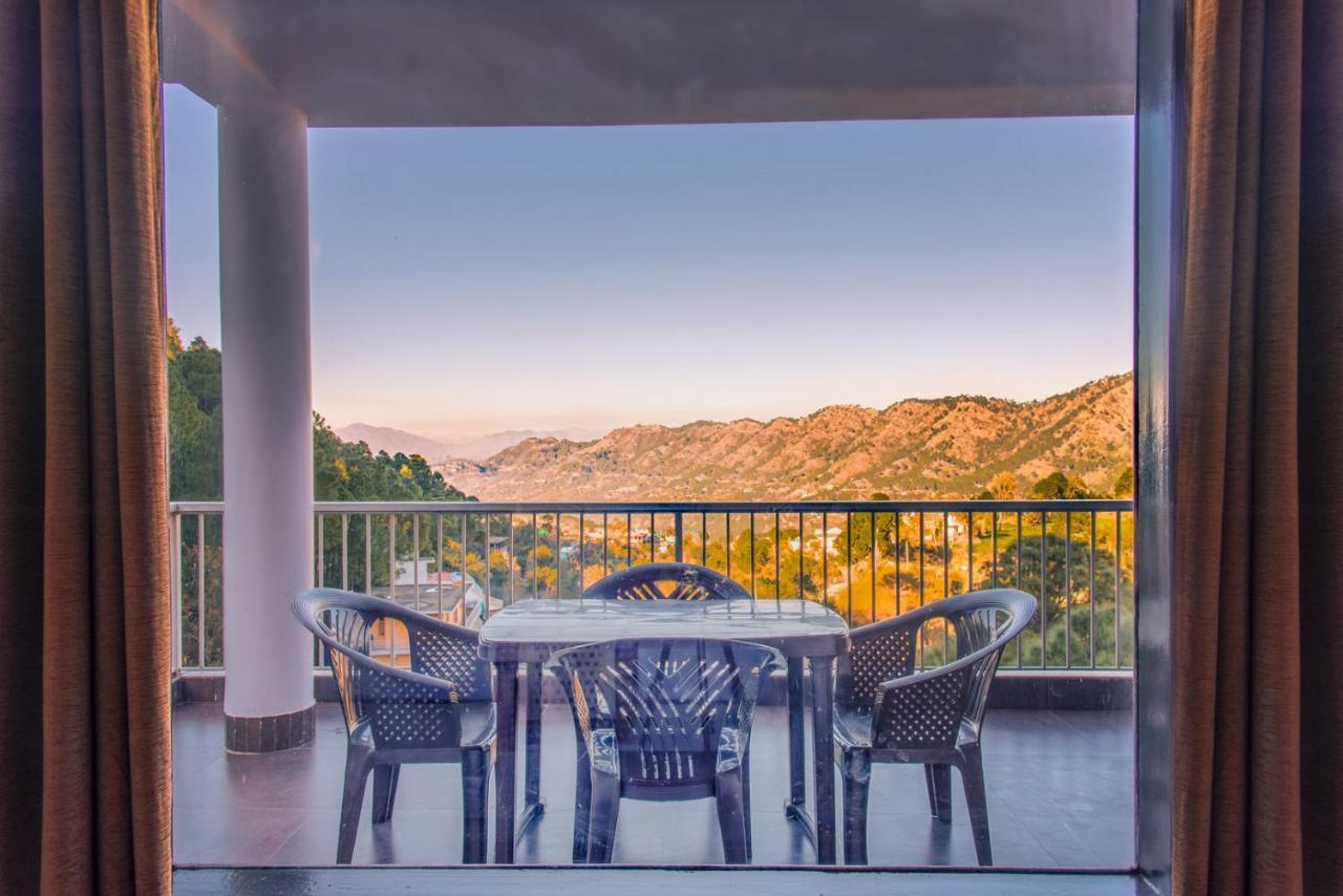 Terrace Retreat Bed and Breakfast Kasauli Buitenkant foto