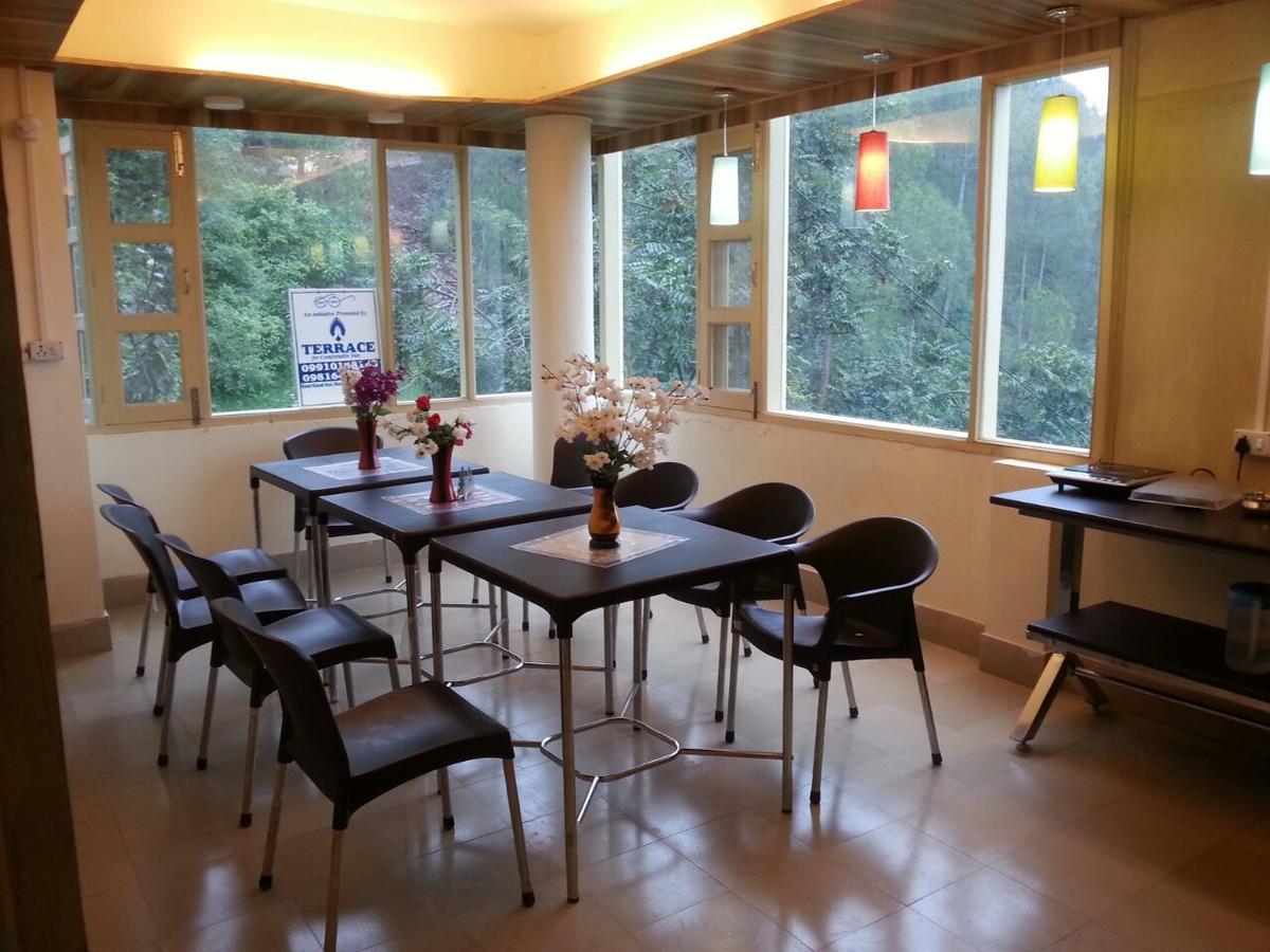 Terrace Retreat Bed and Breakfast Kasauli Buitenkant foto