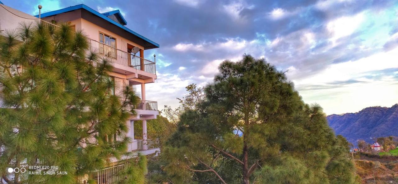 Terrace Retreat Bed and Breakfast Kasauli Buitenkant foto