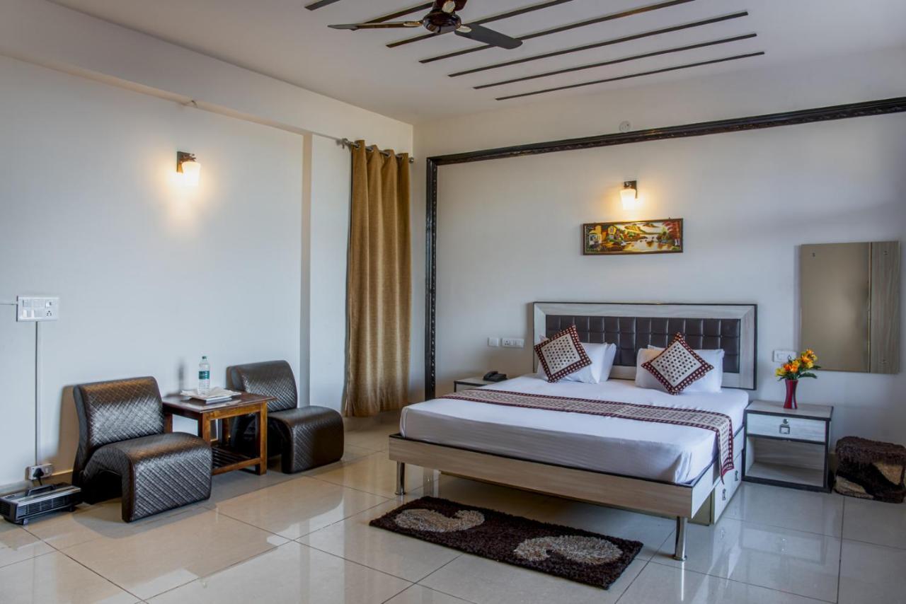 Terrace Retreat Bed and Breakfast Kasauli Buitenkant foto